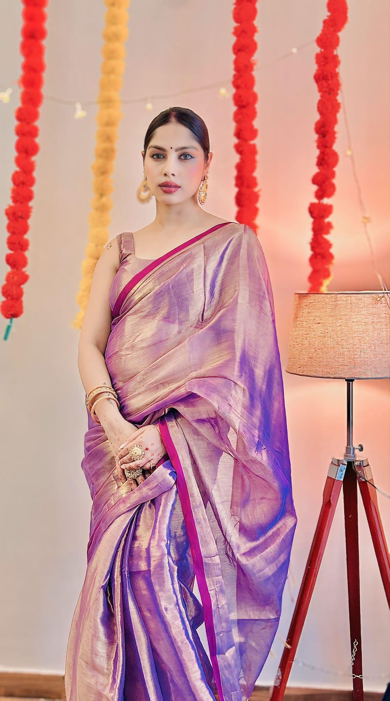 RAAGA WINE COLOUR HANDLOOM TISSUE SAREE