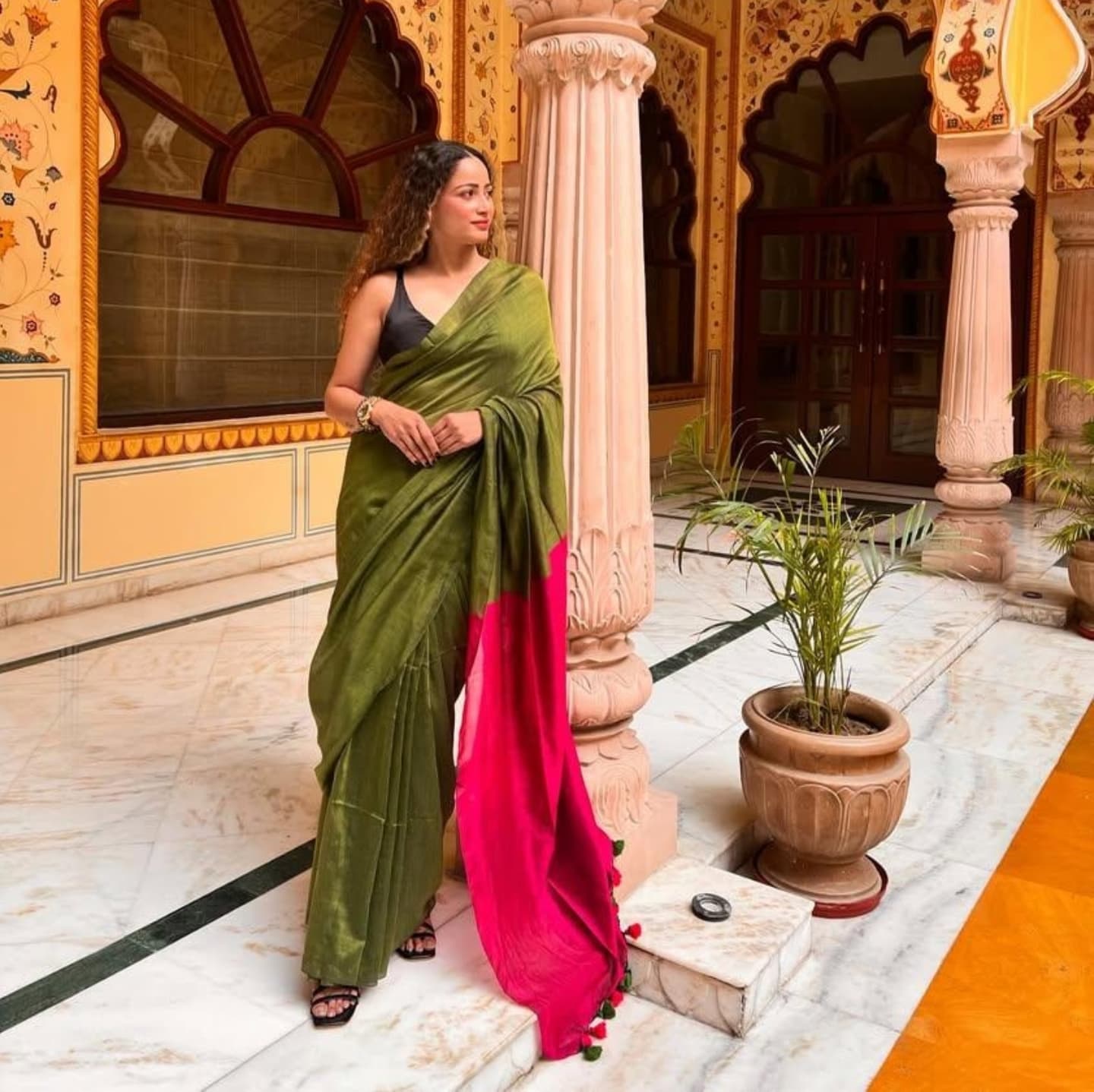 EMERALD GREEN & PINK COTTON HANDLOOM SAREE