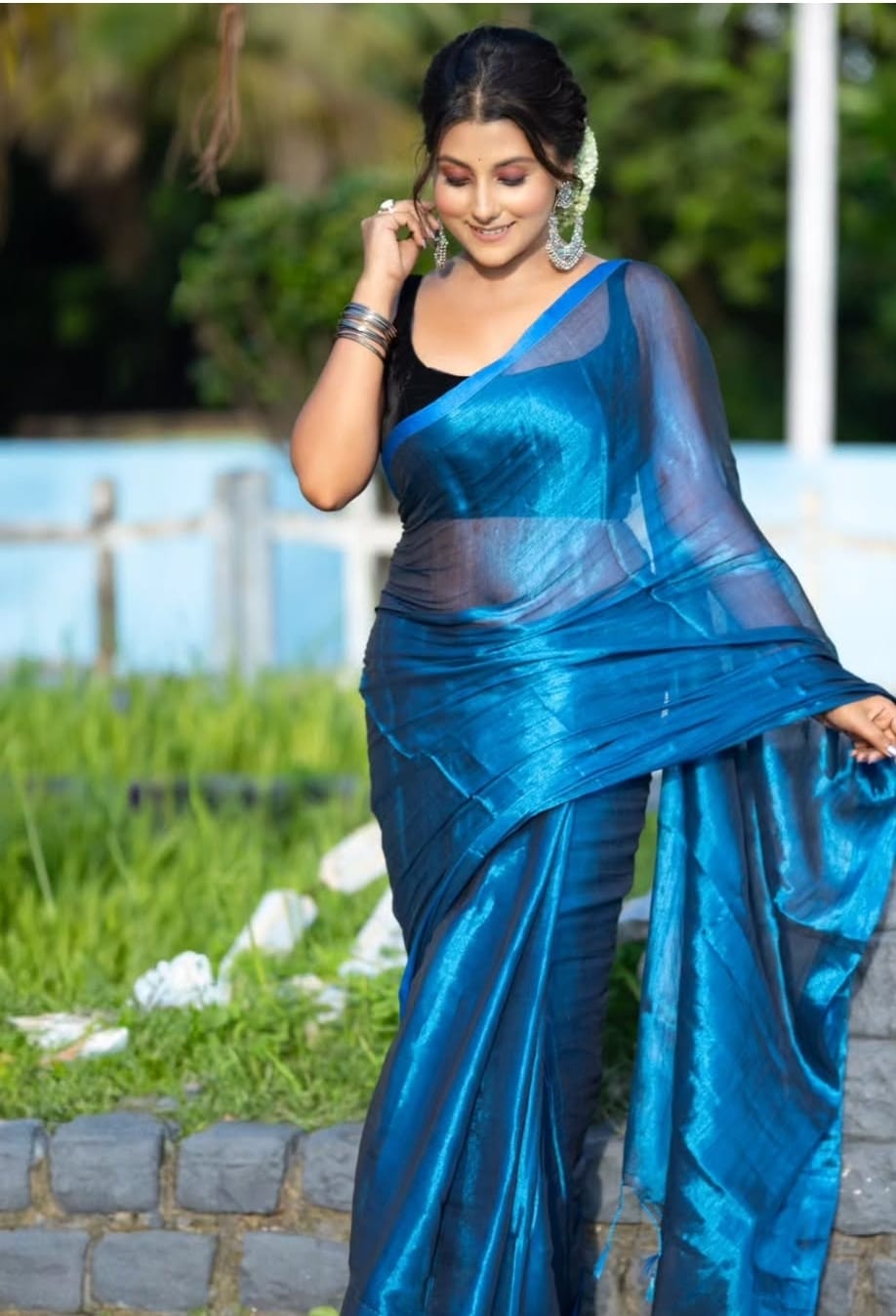 NEEL RATNA | DEEP BLUE COLOUR HANDLOOM TISSUE SAREE