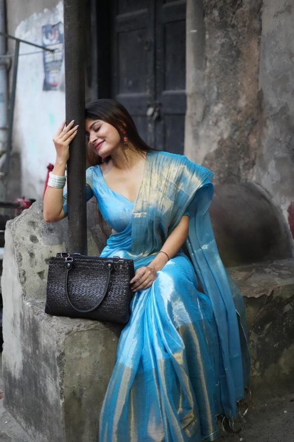 SWARNA NEEL – BLUE GOLD HANDLOOM TISSUE SAREE